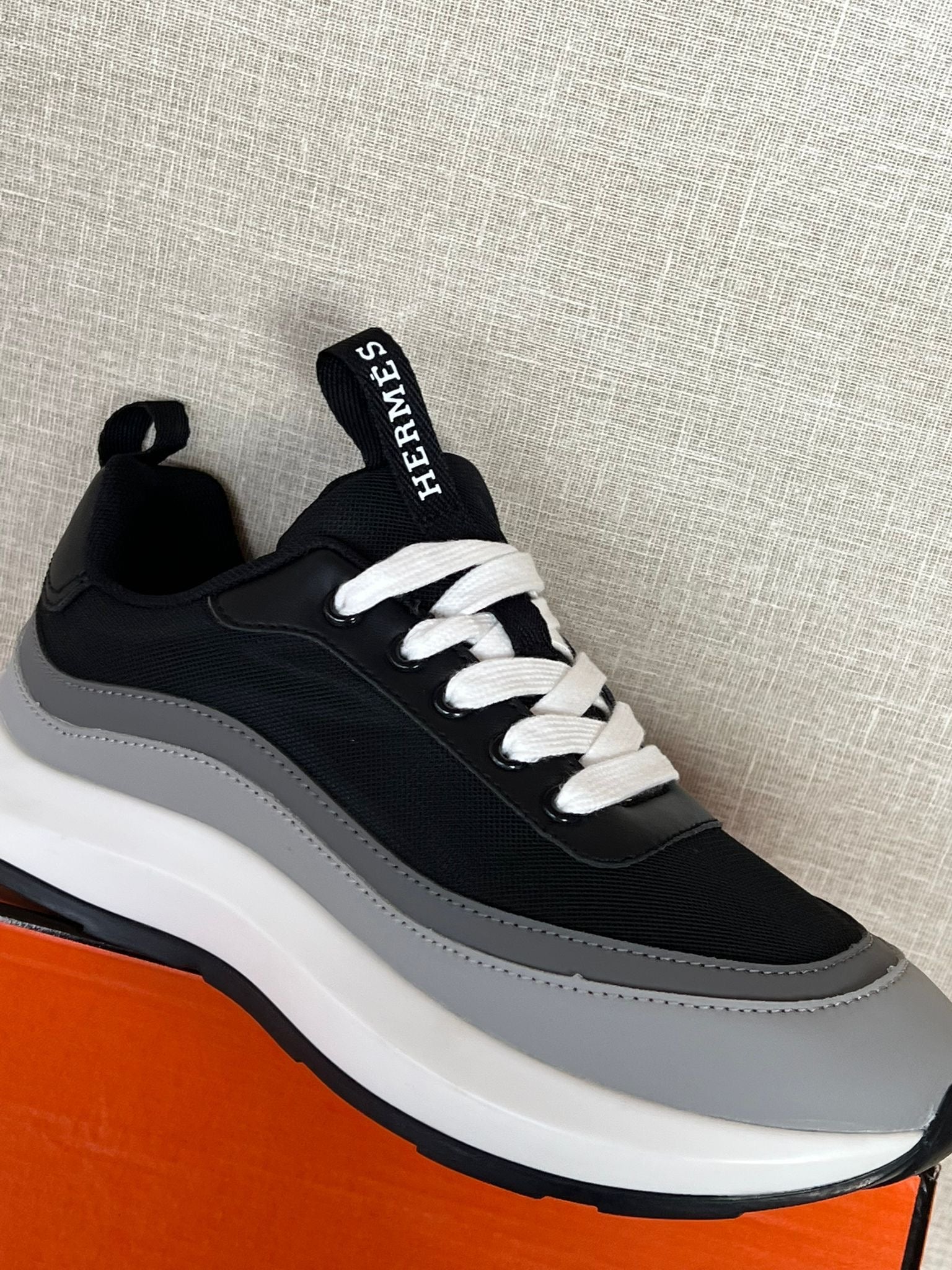 HERMES GRAMME - M3
