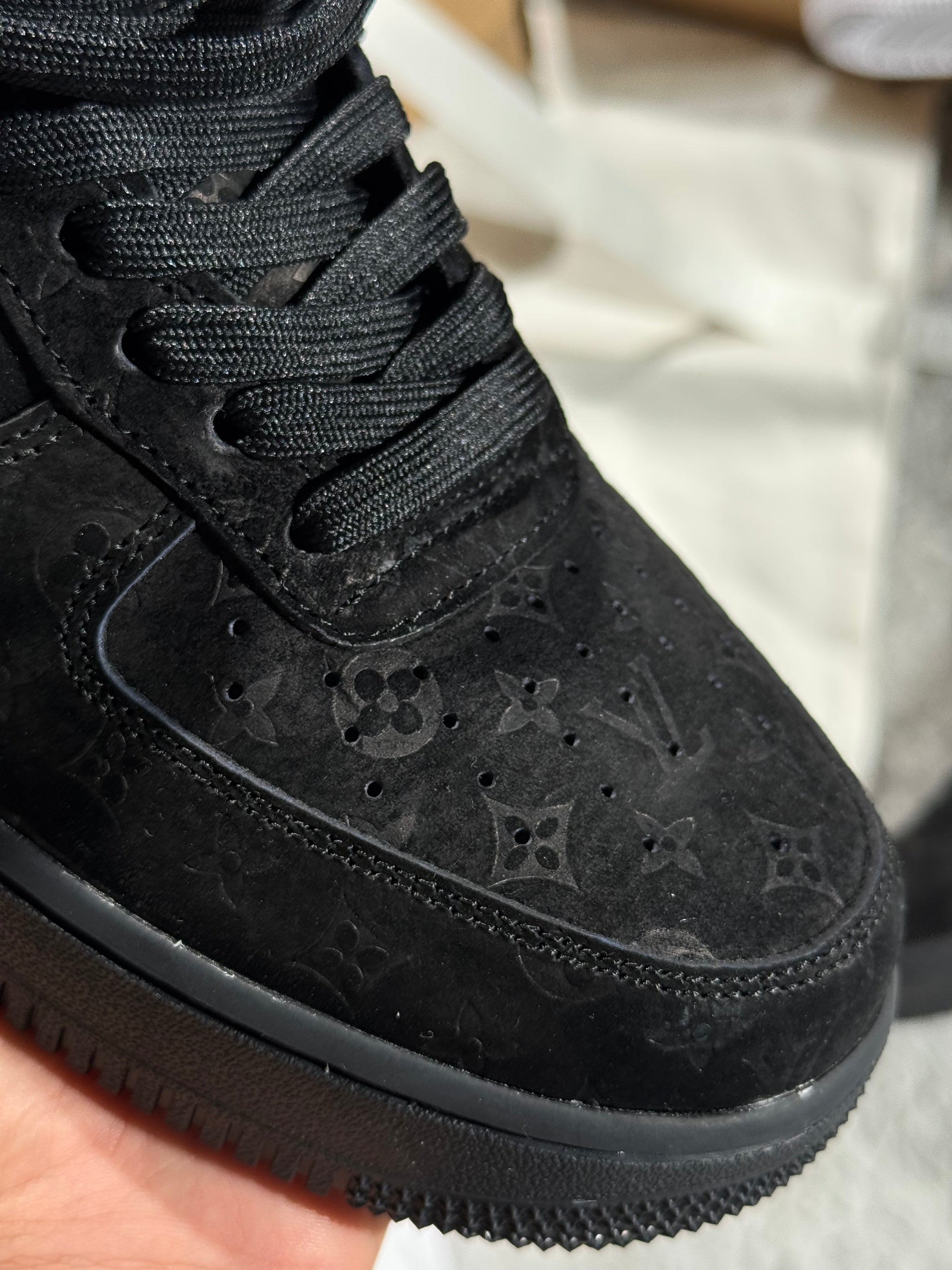 NIKE AIR FORCE ONE x LV - FULL BLACK