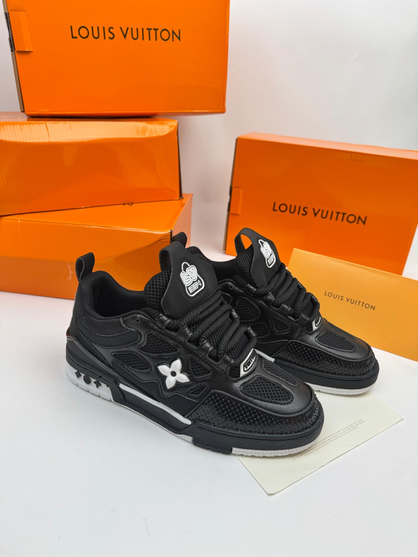 LV TRAINER