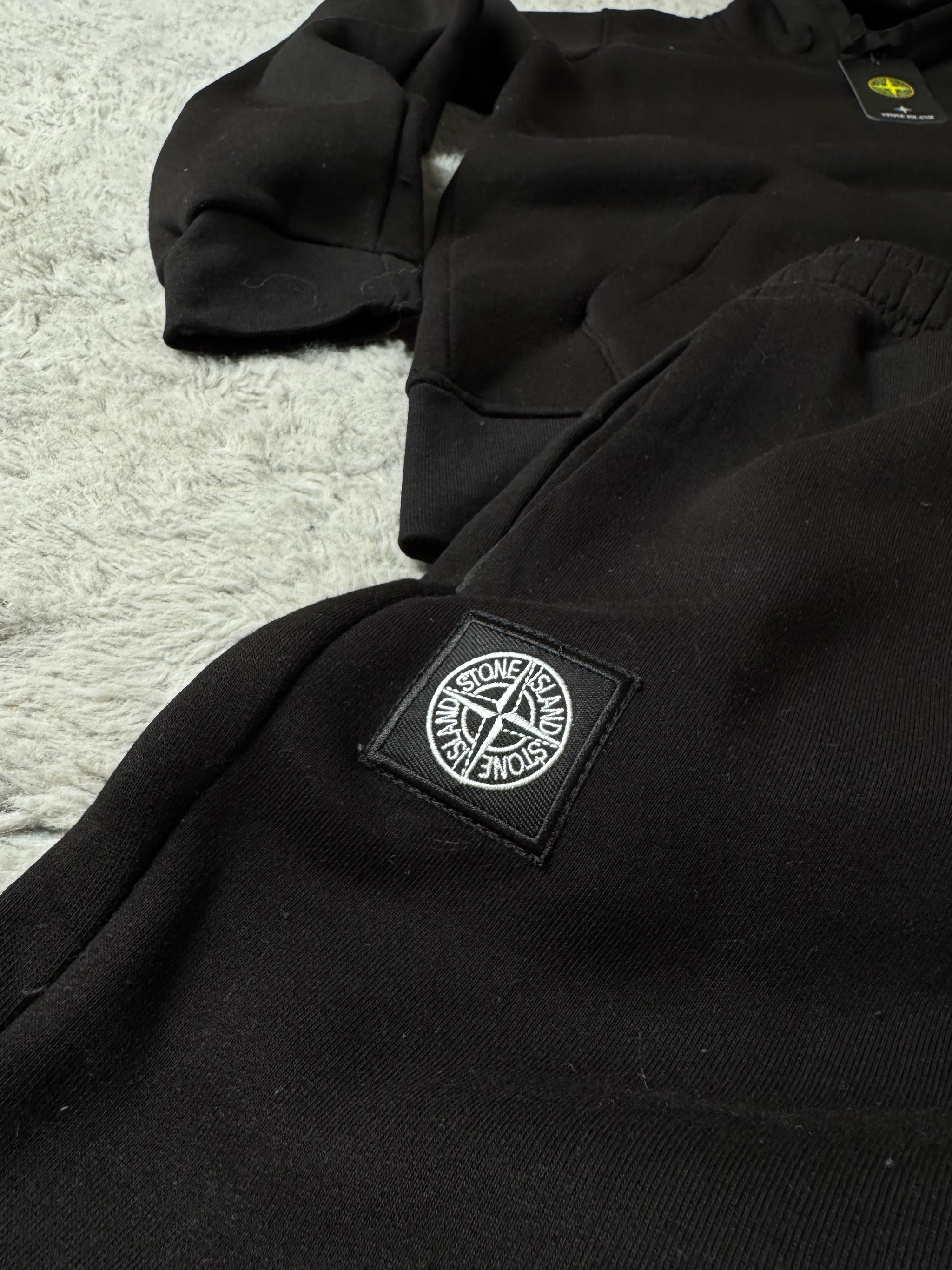 CONJUNTO STONE ISLAND - DOBLE LOGO