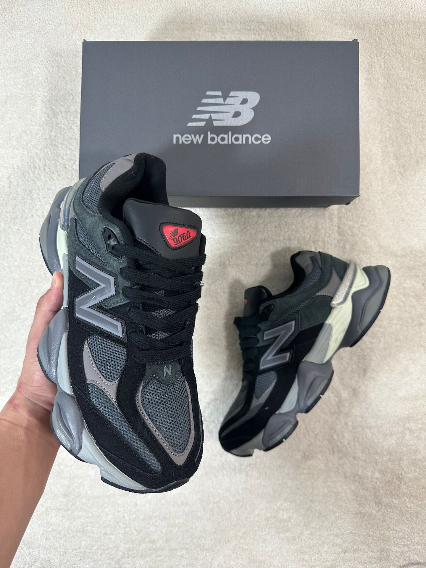 NEW BALANCE 9060 - M13