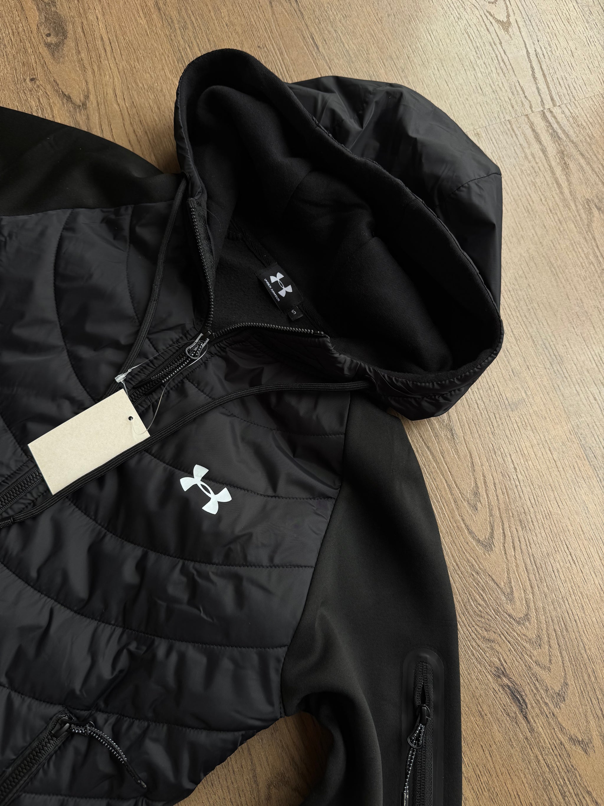 CONJUNTO -  UNDER ARMOUR - NEGRO