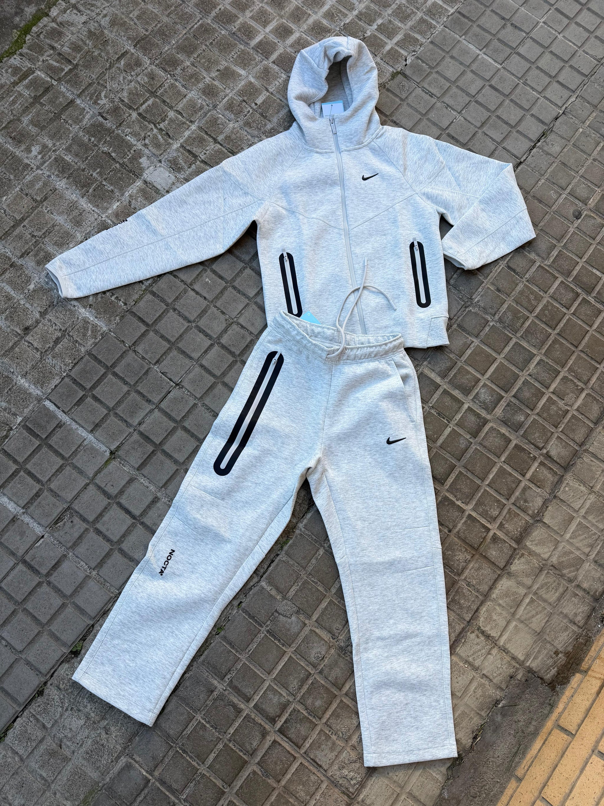 CONJUNTO NIKE NOCTA - M1