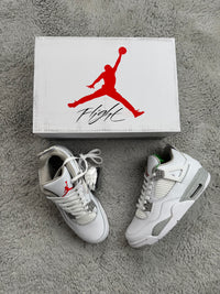 JORDAN RETRO 4