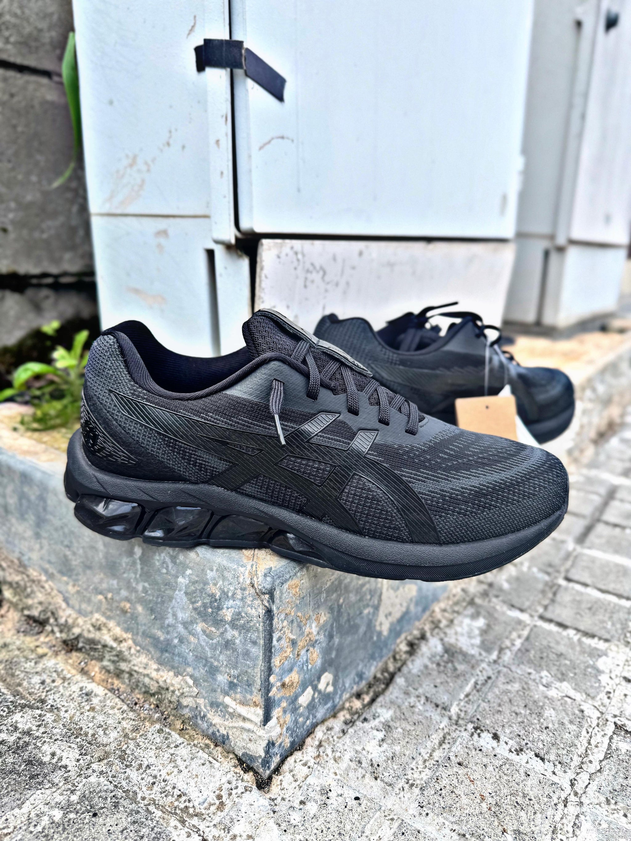 ASICS GEL QUANTUM 180 VIII - NEGRAS