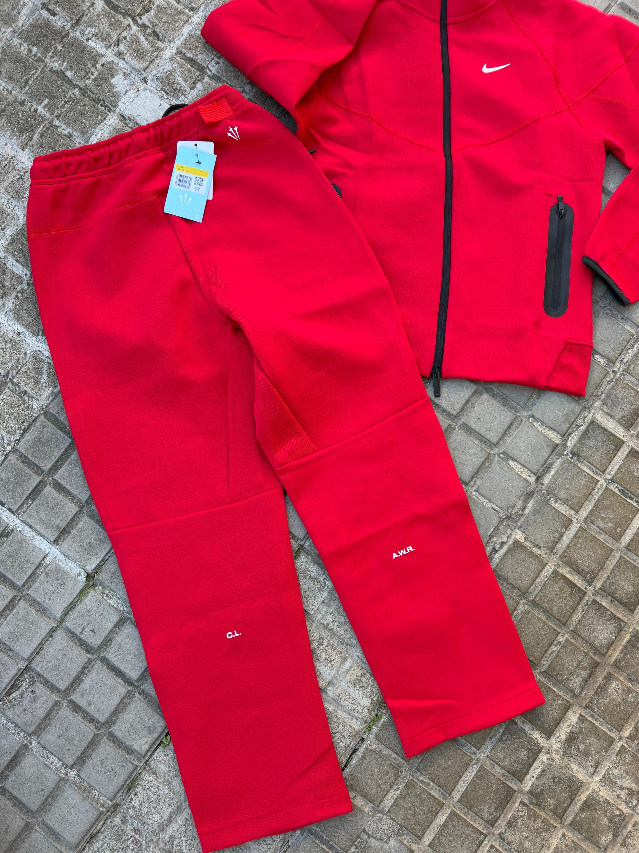 CONJUNTO NIKE NOCTA - M2