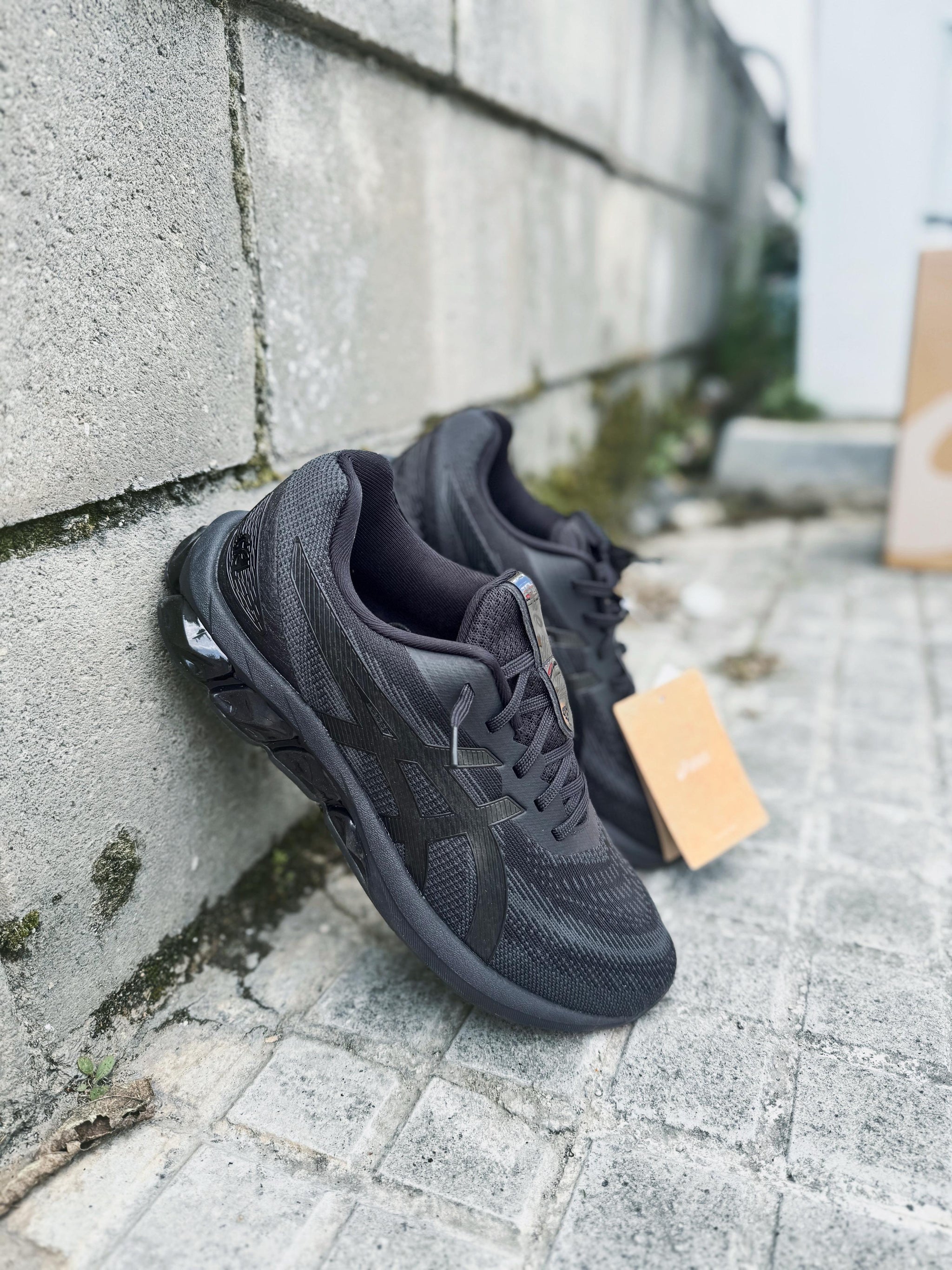 ASICS GEL QUANTUM 180 VIII - NEGRAS
