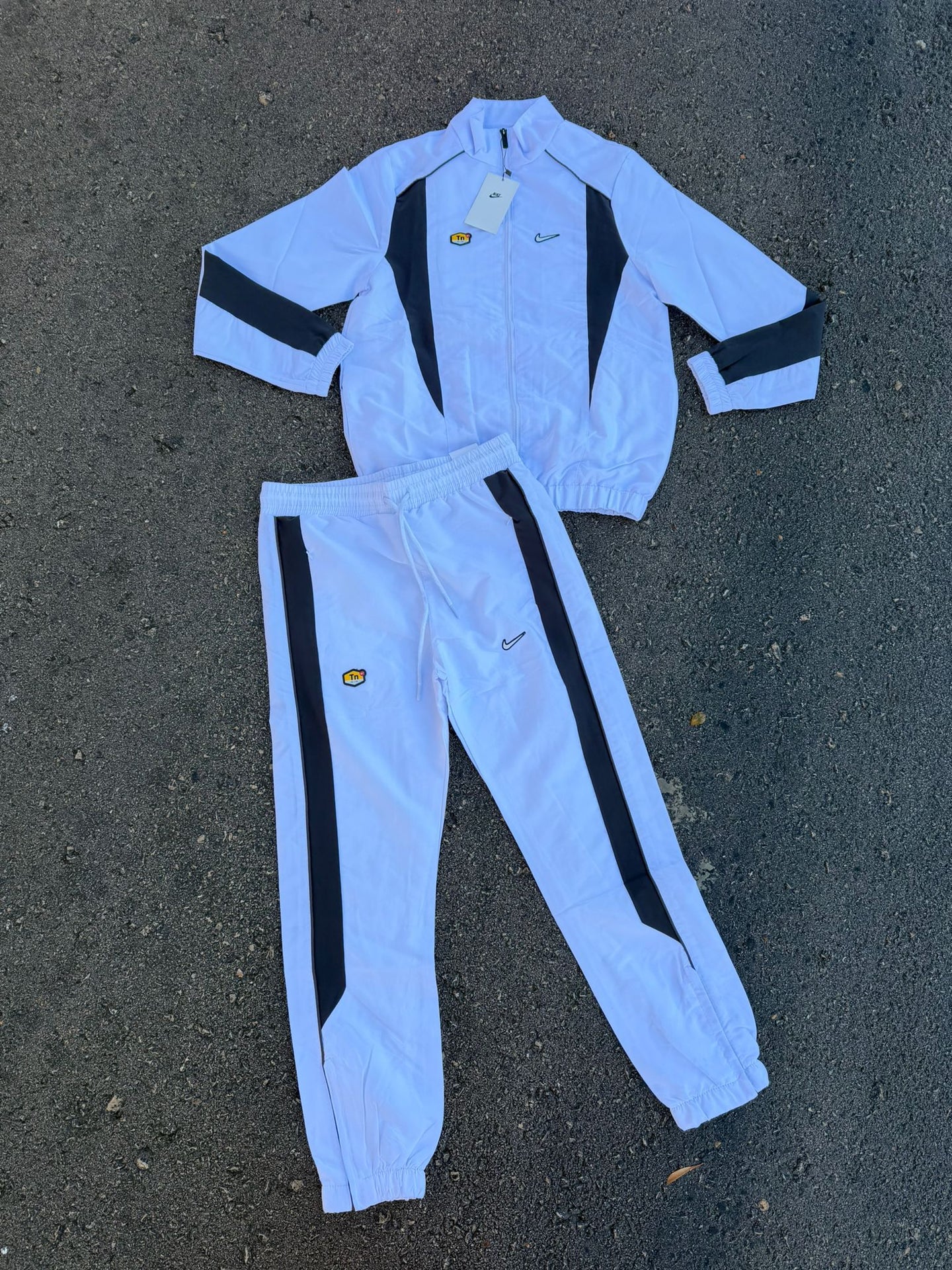 CONJUNTO NIKE AIR TN - M12