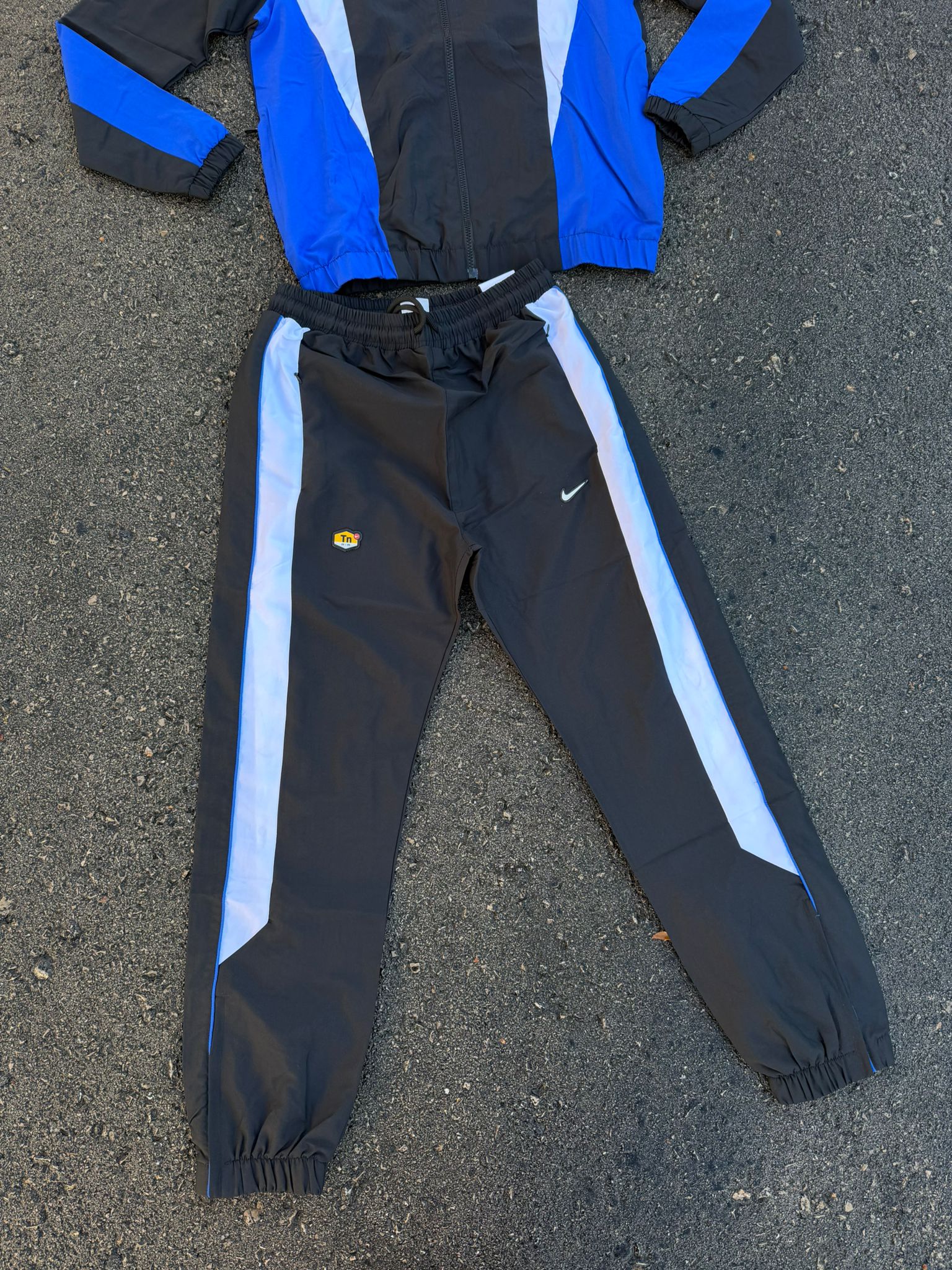 CONJUNTO NIKE AIR TN - M10