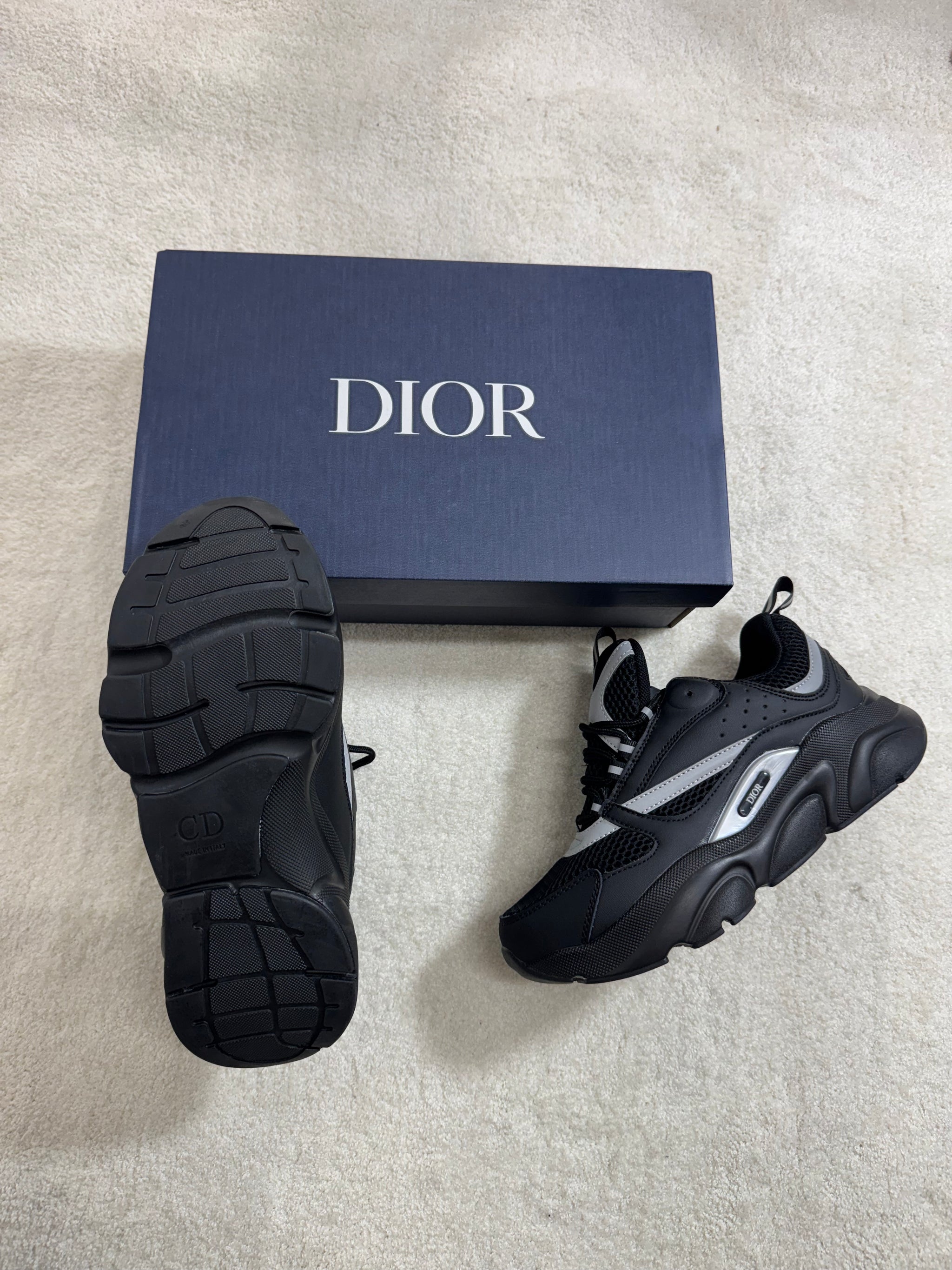Dior B22 - BLACK