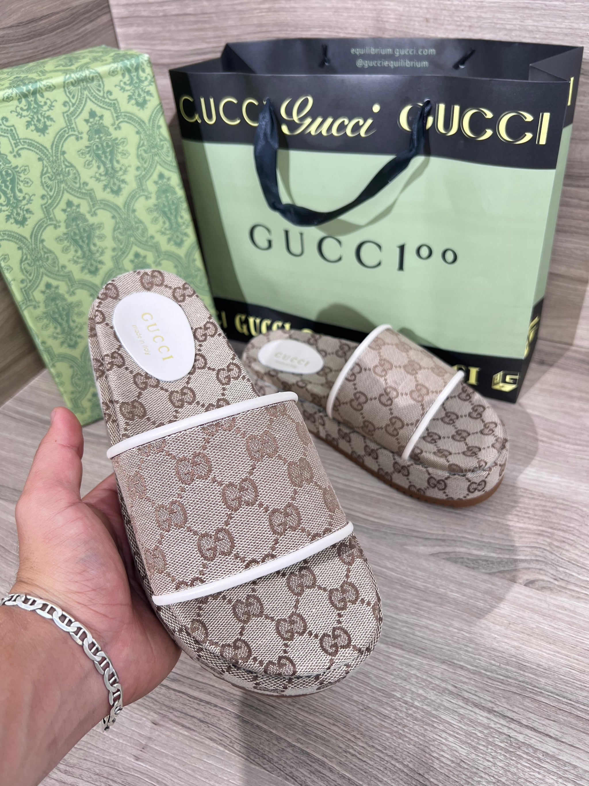 GUCCI - MARRON/BLANCO
