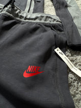 Conjunto nike tech