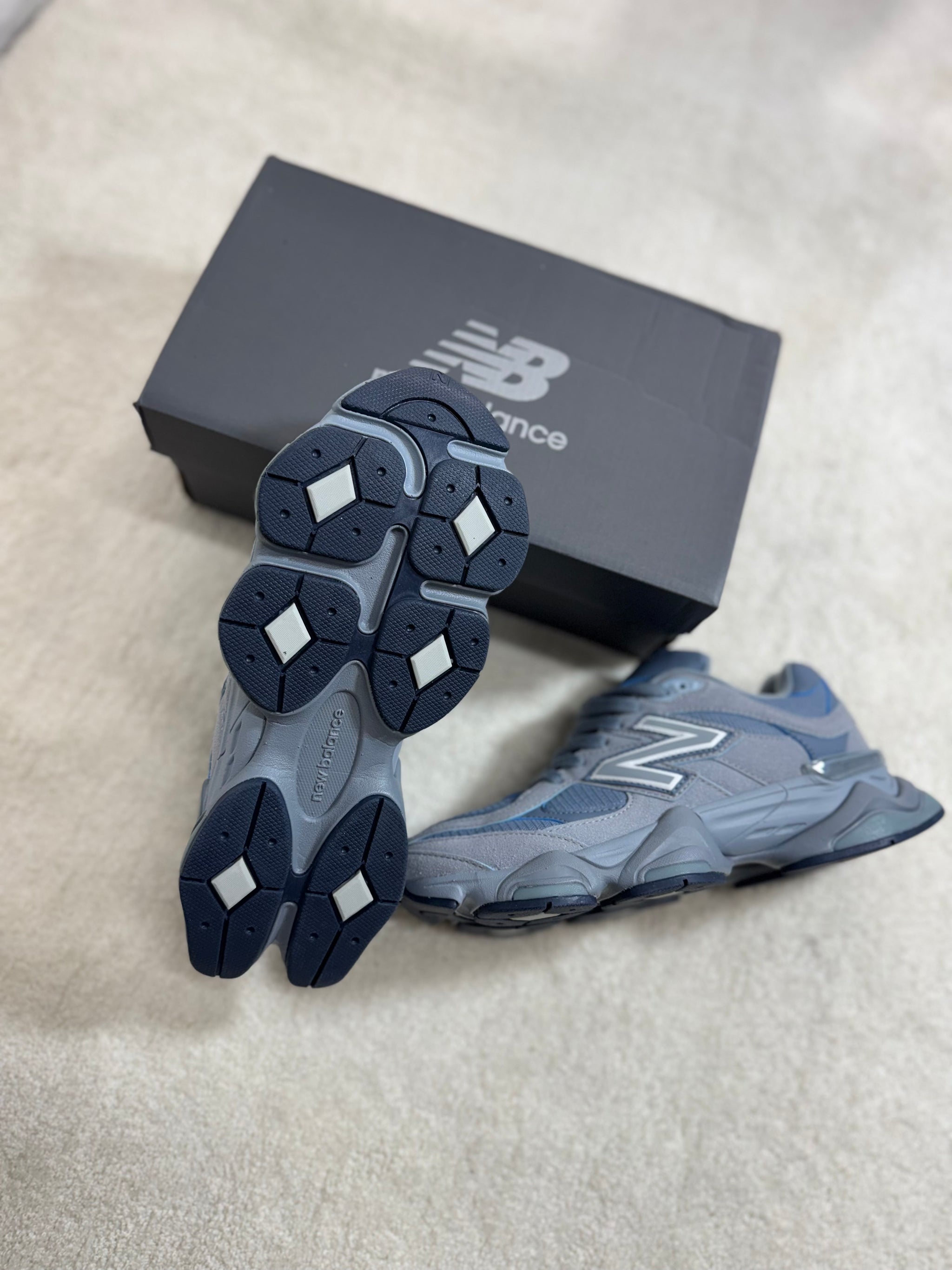 NEW BALANCE 9060 - M1