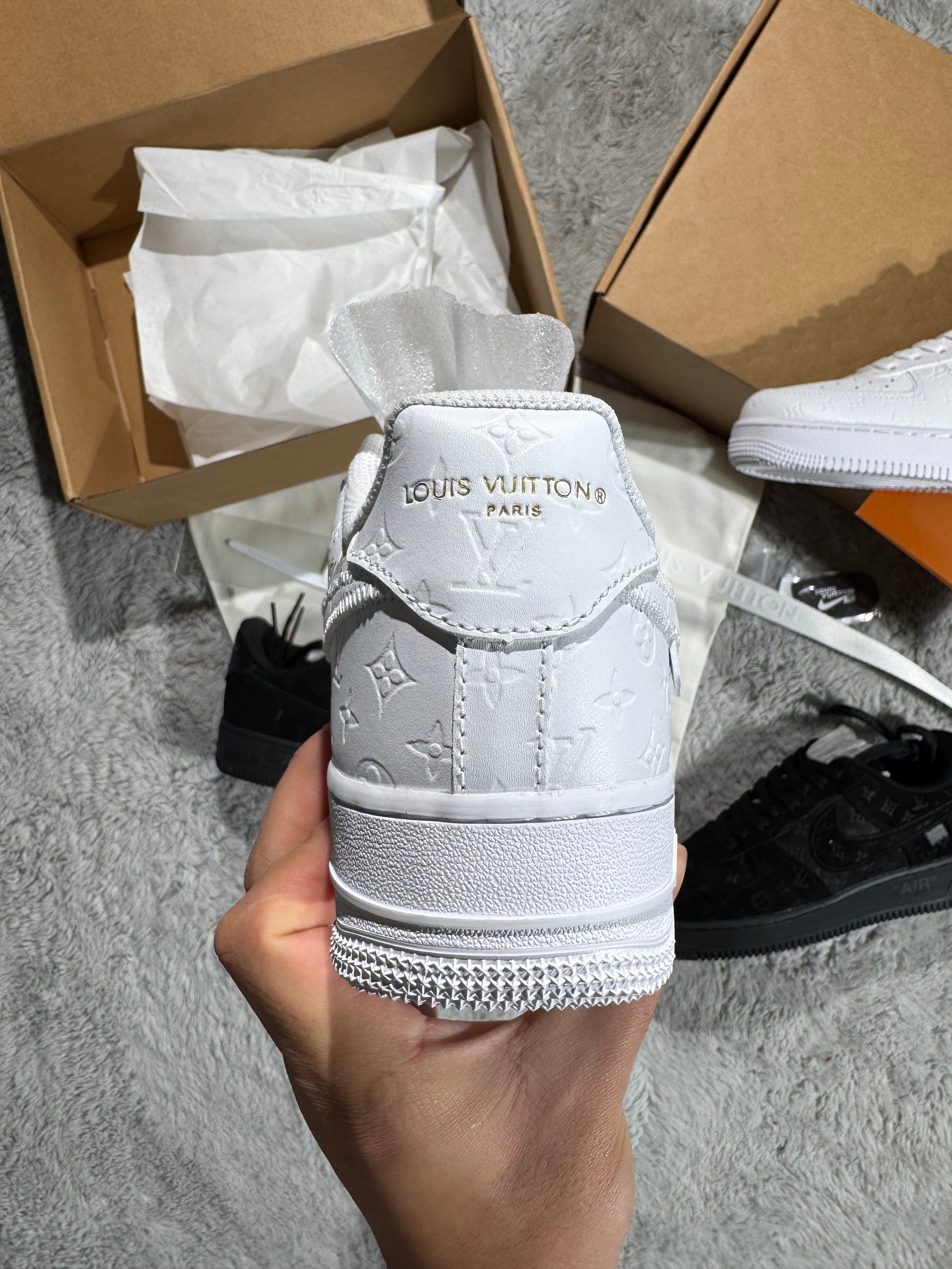 NIKE AIR FORCE ONE x LV - FULL WHITE