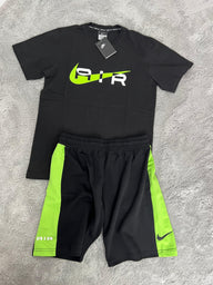 CONJUNTO NIKE - NEGRO/VERDE