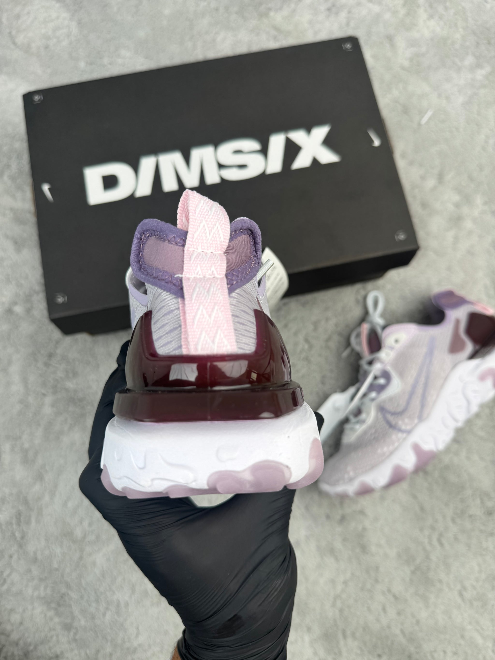NIKE REACT VISION - Violeta