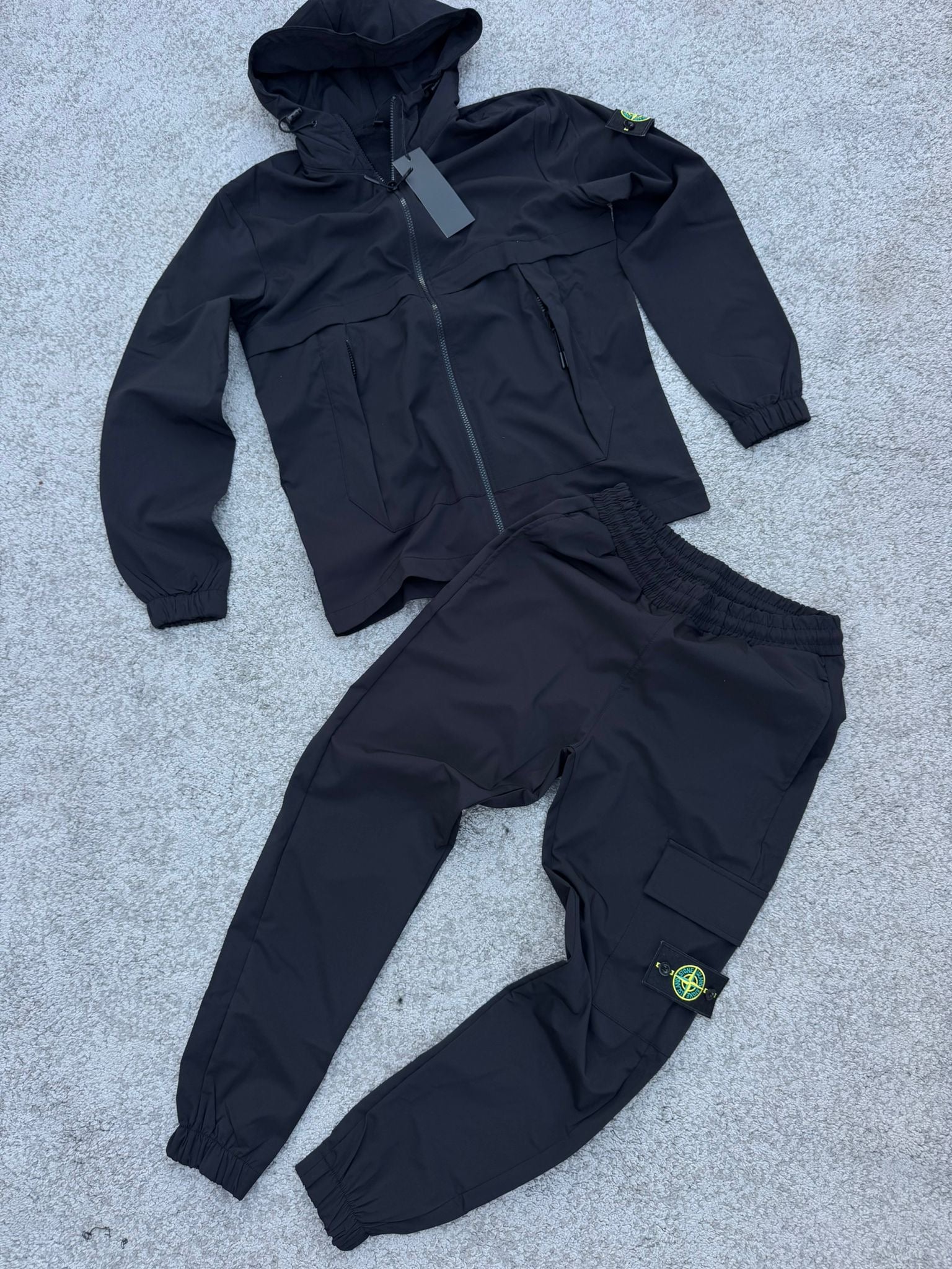 Conjunto STONE ISLAND NEGRO