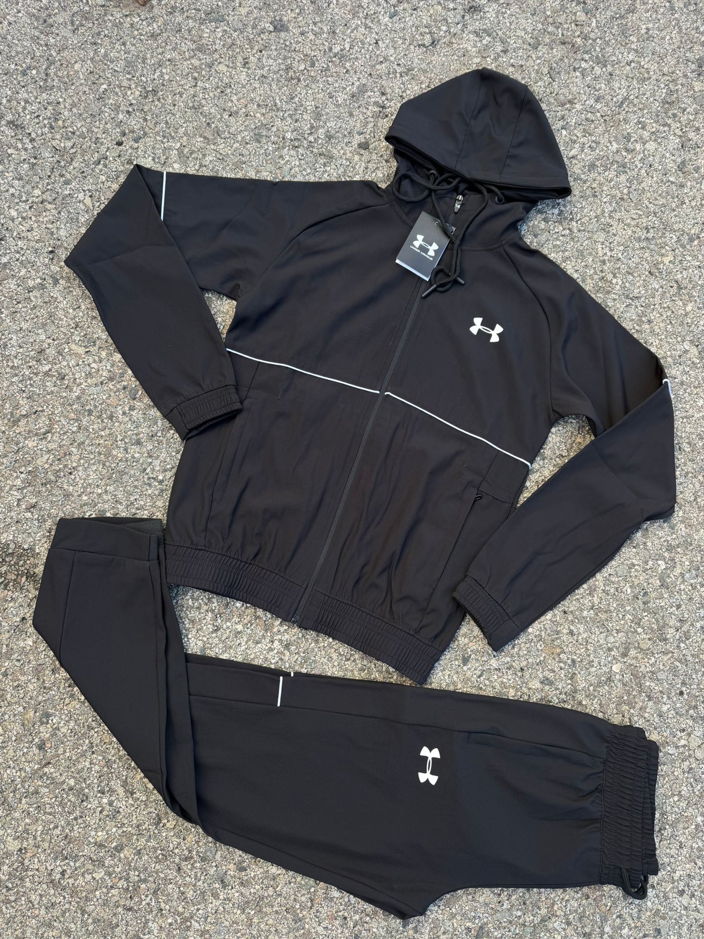CONJUNTO -  UNDER ARMOUR NEGRO(H)