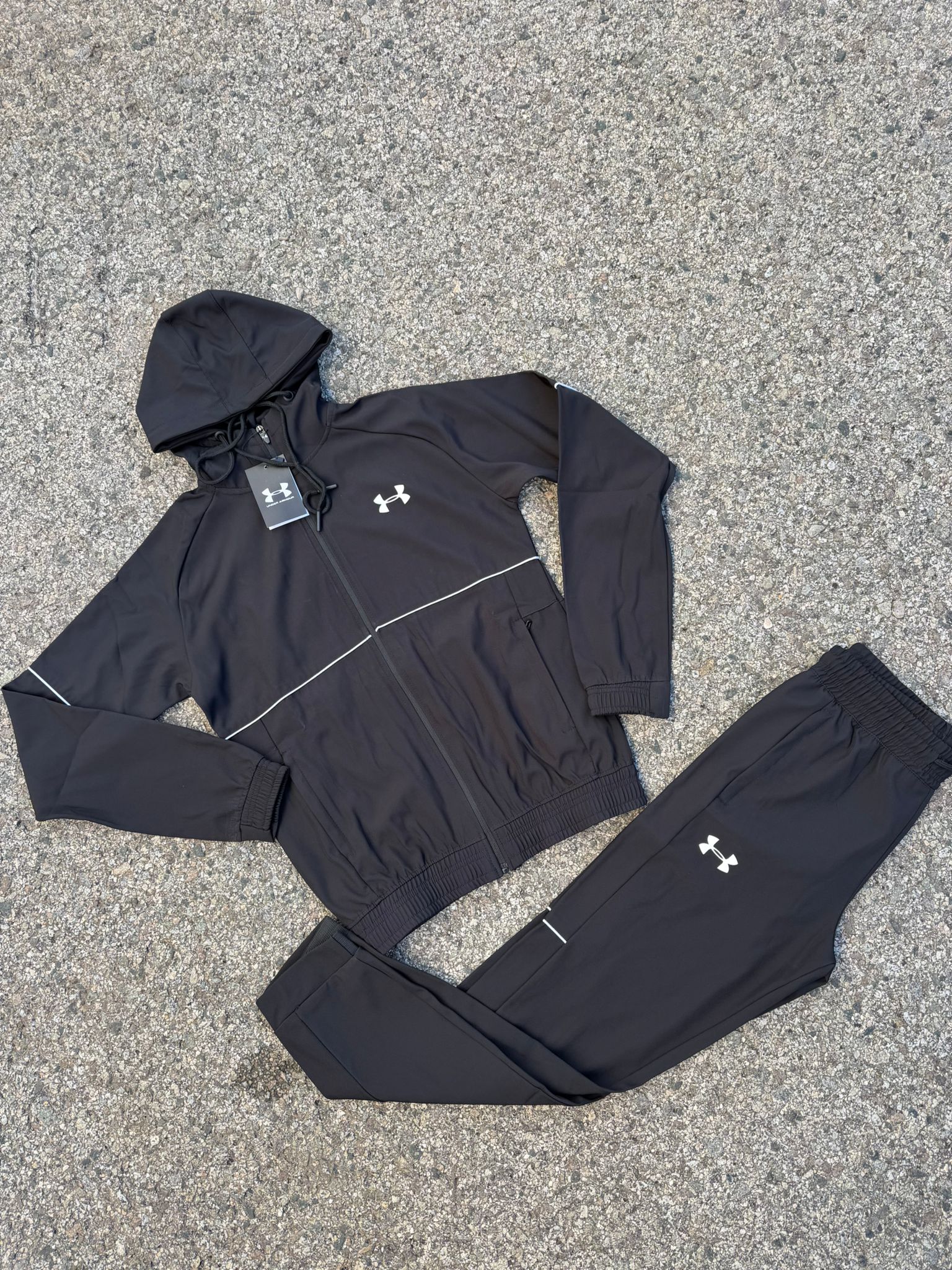 CONJUNTO -  UNDER ARMOUR NEGRO(H)